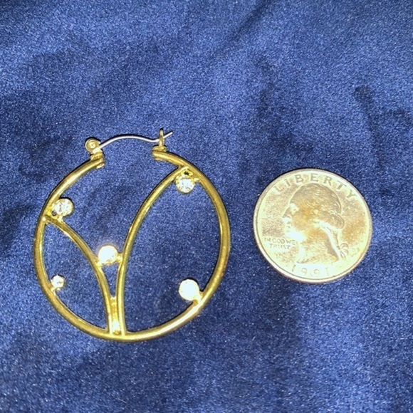 Large Gold and CZ Hoop Earings - Picture 10 of 13